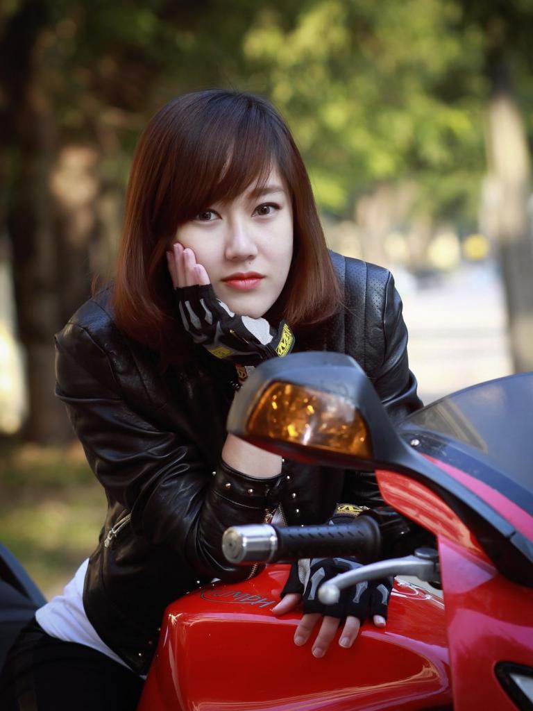 爸爸的女朋友儿子的女朋友